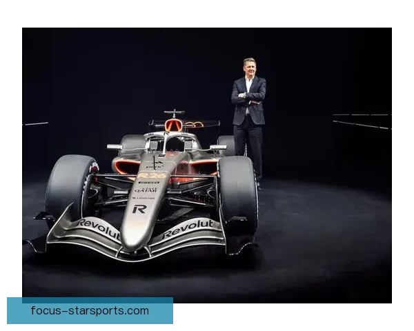 F1新赛季格局生变顶级车队博弈与车手走向成最大看点焦点所在 F1新赛季格局生变顶级车队博弈与车手走向成最大看点焦点所在