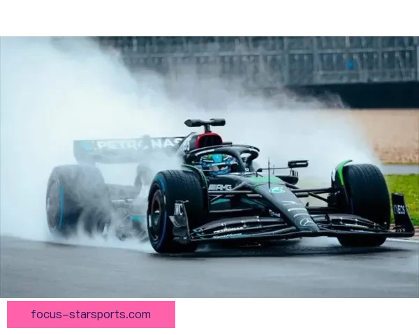 F1赛季最新动态：车队策略调整与车手排名激烈竞争
