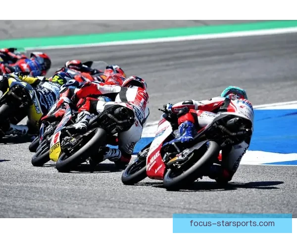 MotoGP赛场激战升级车手争冠白热化新赛季格局迎来重大变数