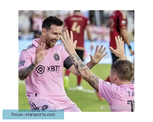 梅西加盟迈阿密国际队首战表现亮眼 带队取得关键胜利